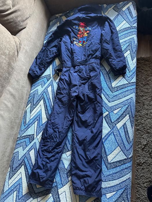 Лыжный костюм / комбинезон женский