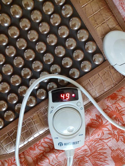 Турмалиновый коврик Nuga Best, модель NM-80 в идеальном состоянии.