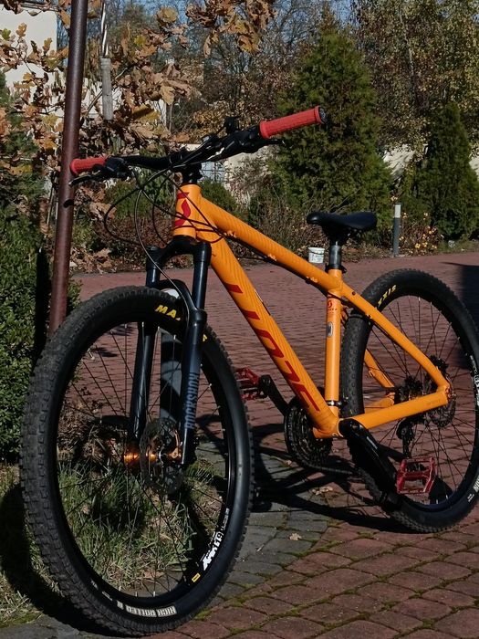 Rower dirt Scott Voltage YZ 10