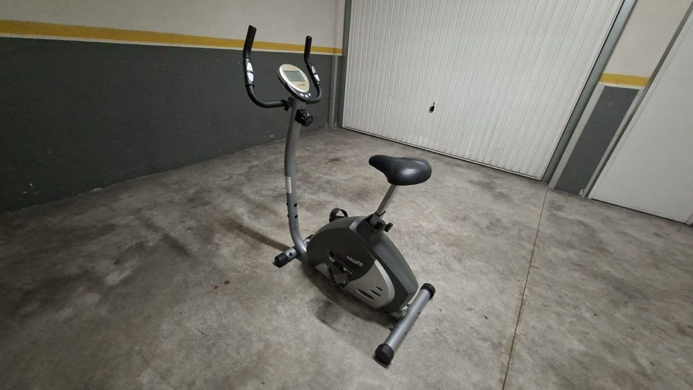 Bicicleta estática de ginásio nova, nunca usada