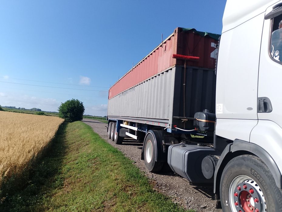 Полуприцеп контейнеровоз