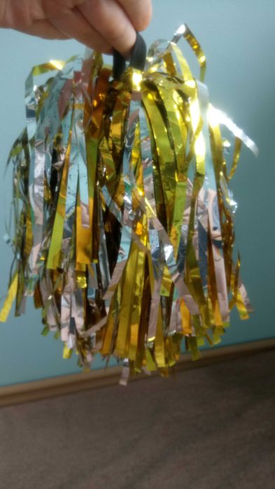 Pompony do tańca dla cheerliderek