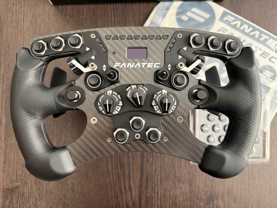 Fanatec ClubSport Formula V2.5 — volante sim racing