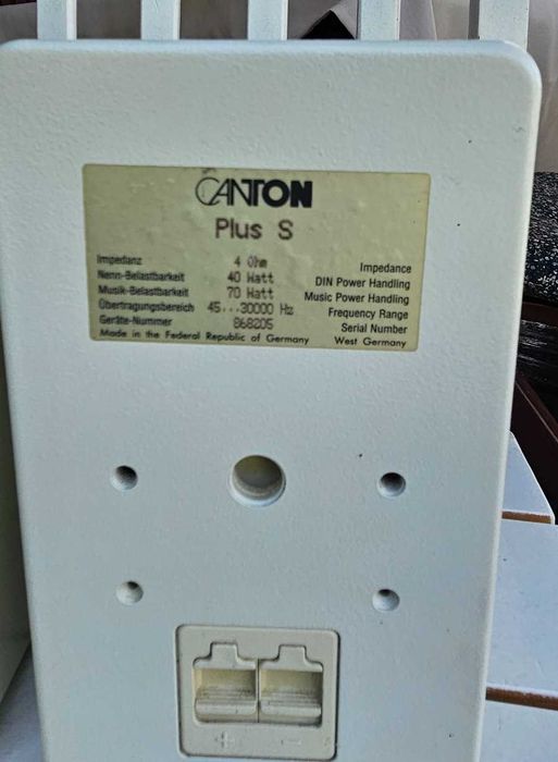CANTON Plus S, monitory