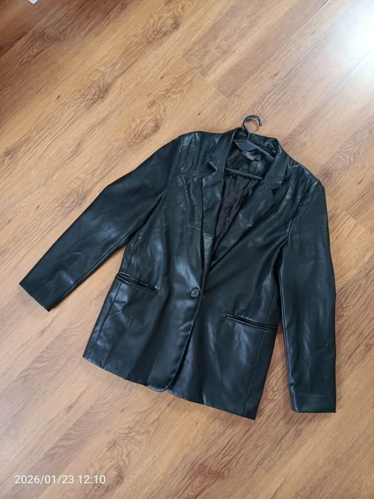 Marynarka z eko skóry M