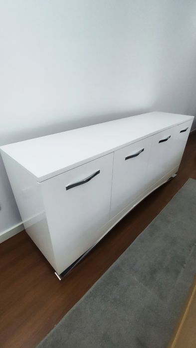 Armário de sala de estar