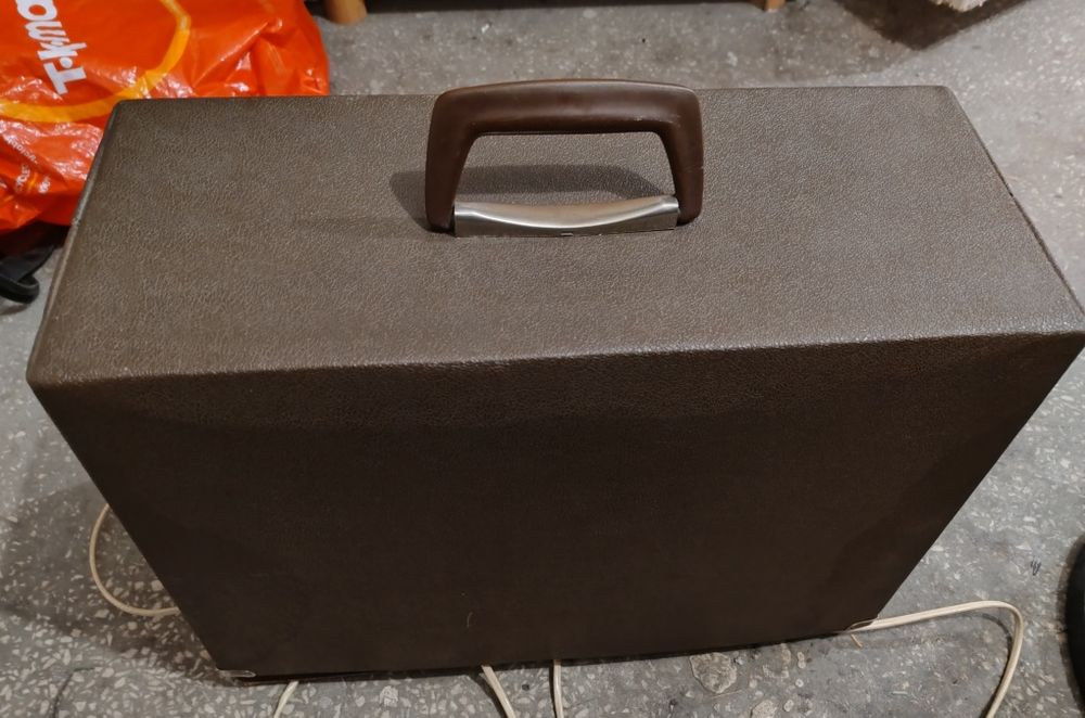 Maszyna do szycia Predom 466