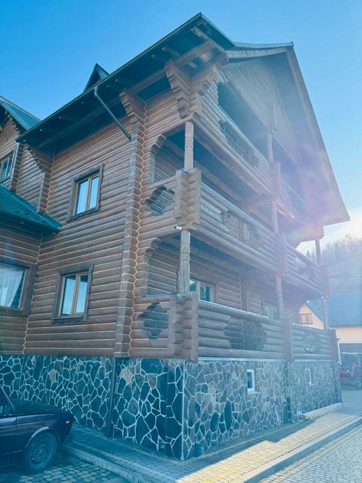 Продаж готельно-ресторанного комплексу у с.Росохач. (485 м.кв.,)РІЧКА