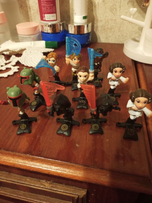 Фігурки Кіндер star wars