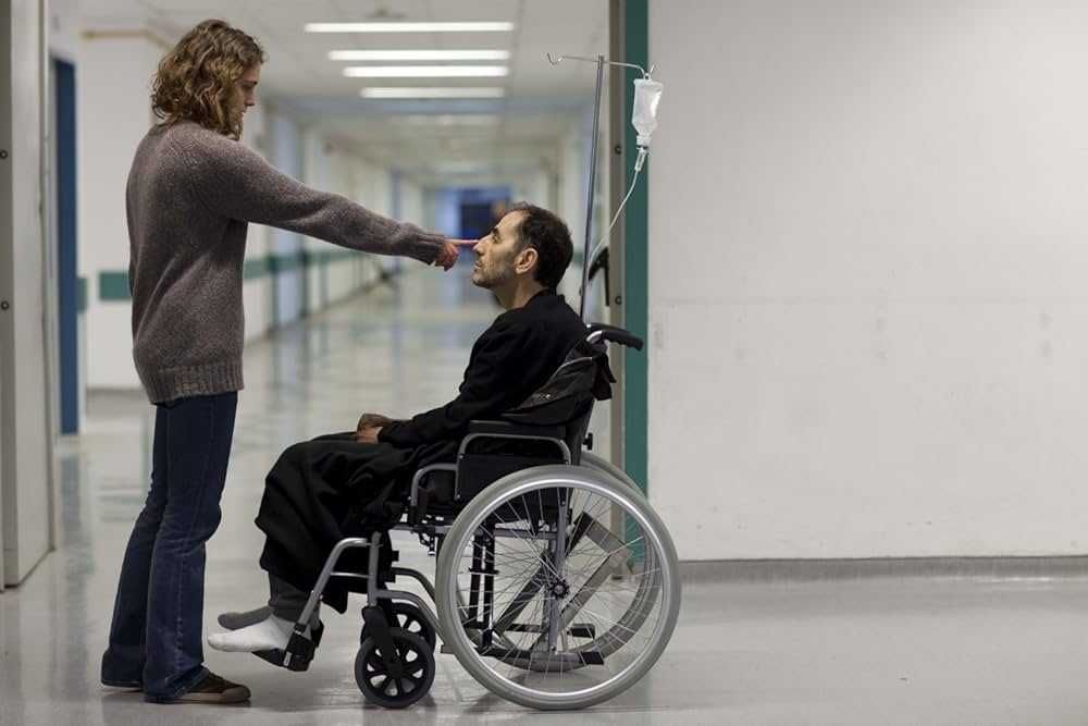 ATTENBERG (Athina R Tsangari) Cativante e vagamente pertubador... NOVO