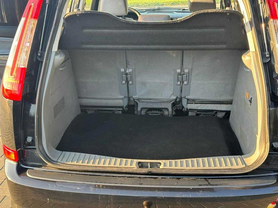 Автомобіль FORD C-MAX