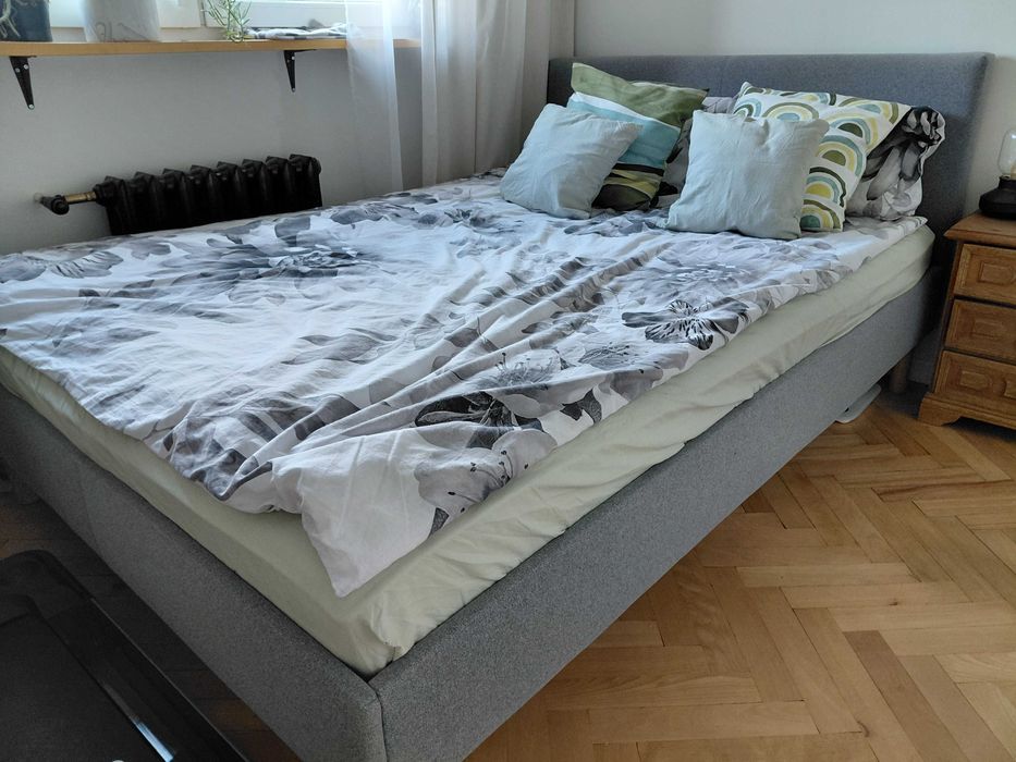 Rama łóżka Ikea Narron