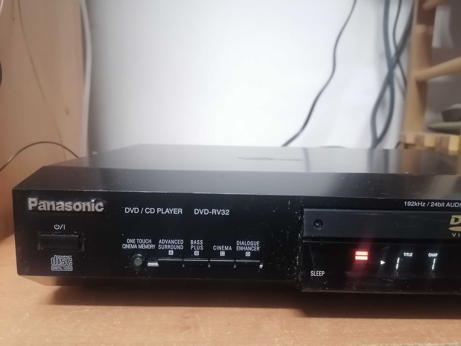 Odtwarzacz CD/DVD Panasonic DVD-RV32