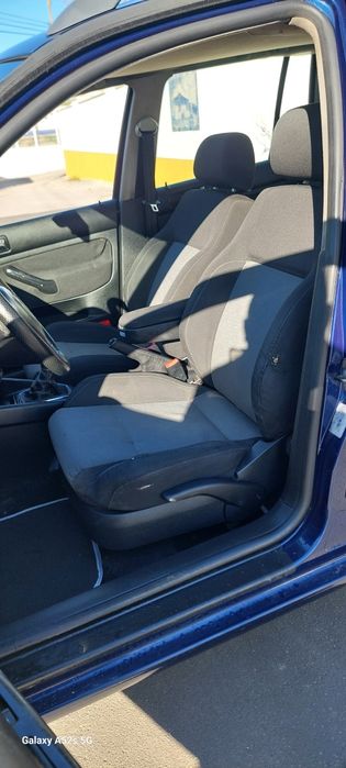 Volkswagen Golf lV 1.4i 16valvulas gasolina ano2004 insp5/2026