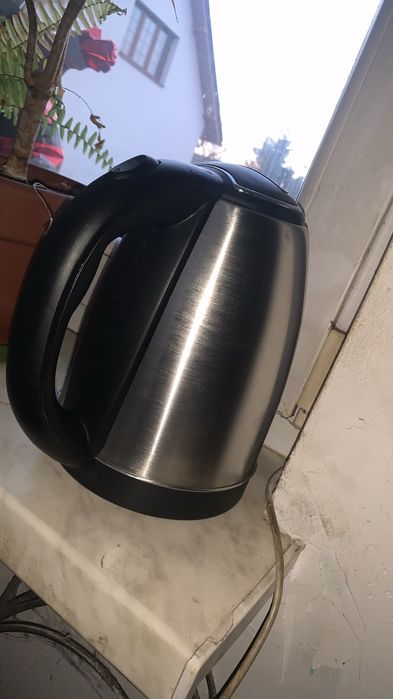 titanium  elektryczny czajnik  nowy !!!