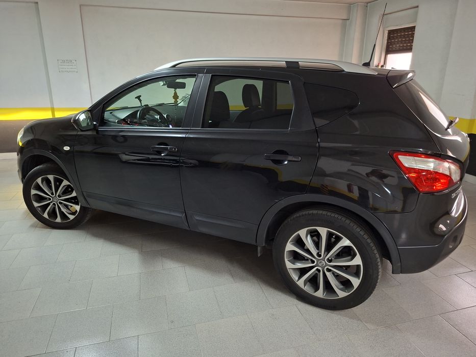 Nissan qashqai TEKNA PREMIUM 1.5 DCI 2010