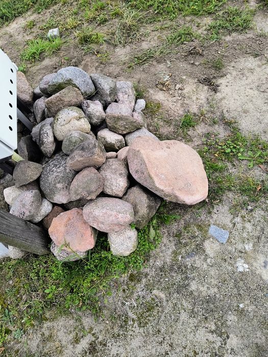 Sprzedam kamień granitowy