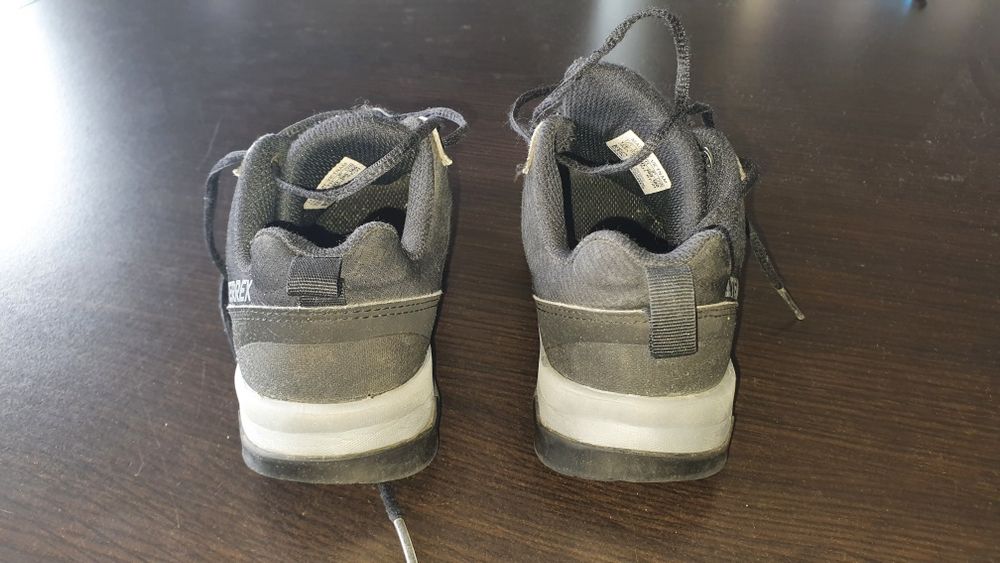 Adidas terrex 30