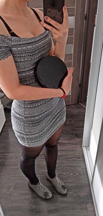 Bawełniana letnia krótka obcisła sukienka mini szara rozmiar XS-S