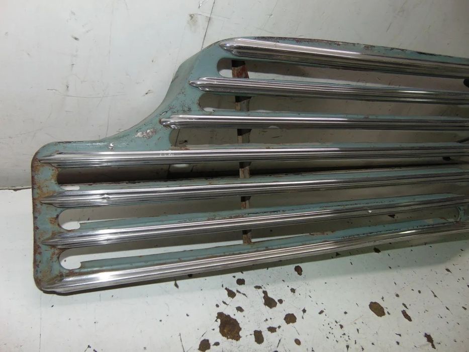 Peugeot 203 grelha " nova de stock antigo