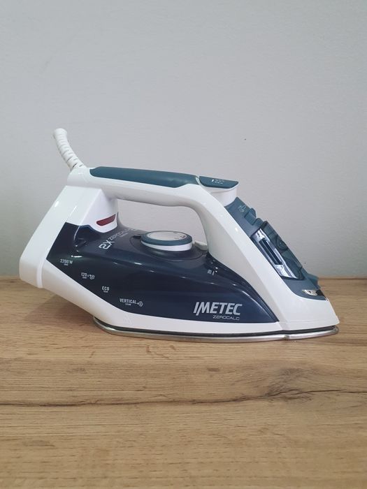 Żelazko parowe Imetec Z1 Zerocalc 2200W