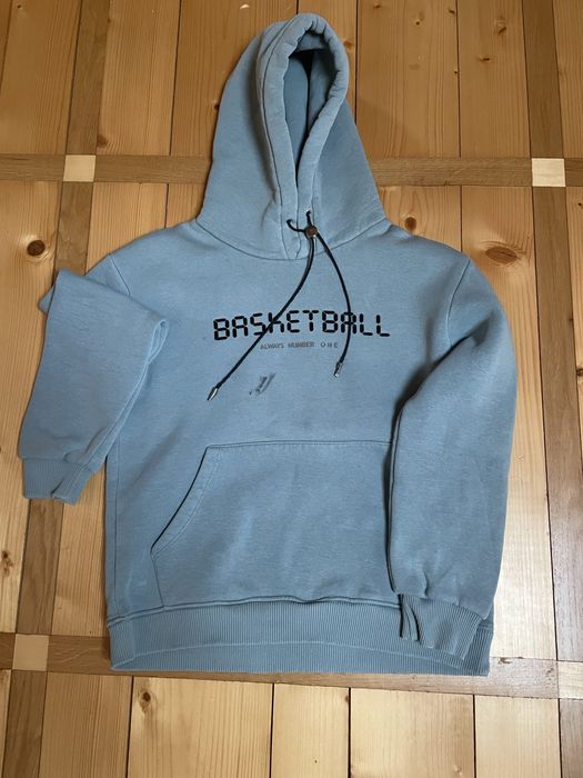 Чоловіче худі торг присутній