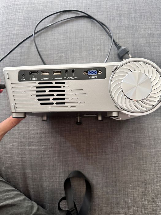 projector blitzwolf BW-vp8