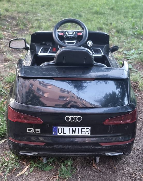 Elektryczne auto dla dzieci Audi Q5  4x4