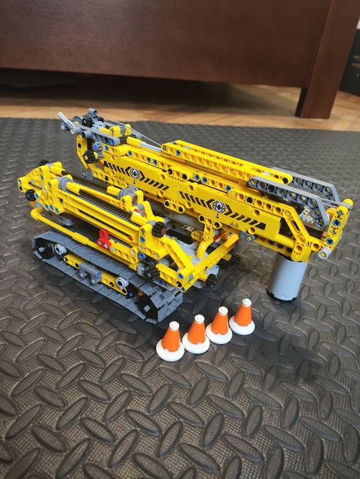 Lego technic будівельний кран оригінал
