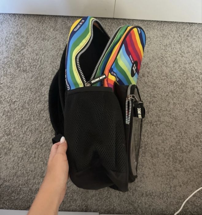 Mochila now united