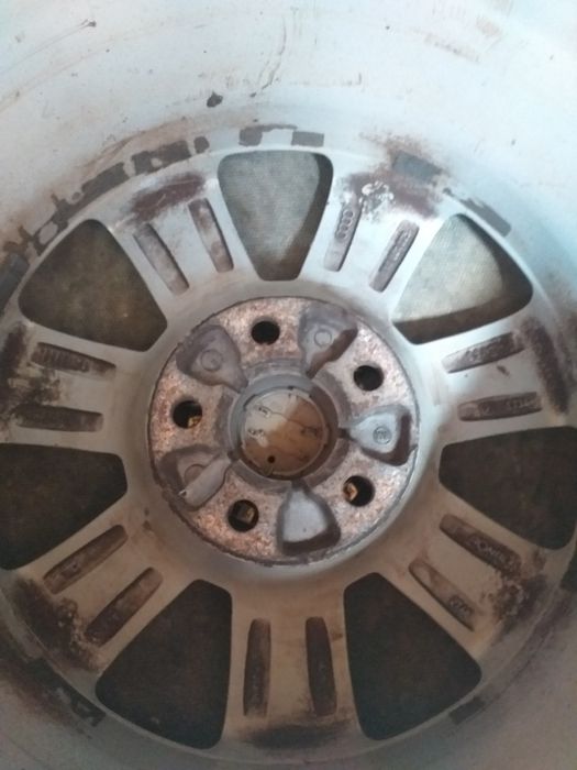 Диски  R15 Audi a1