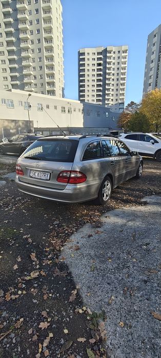 Mercedes Benz E270cdi