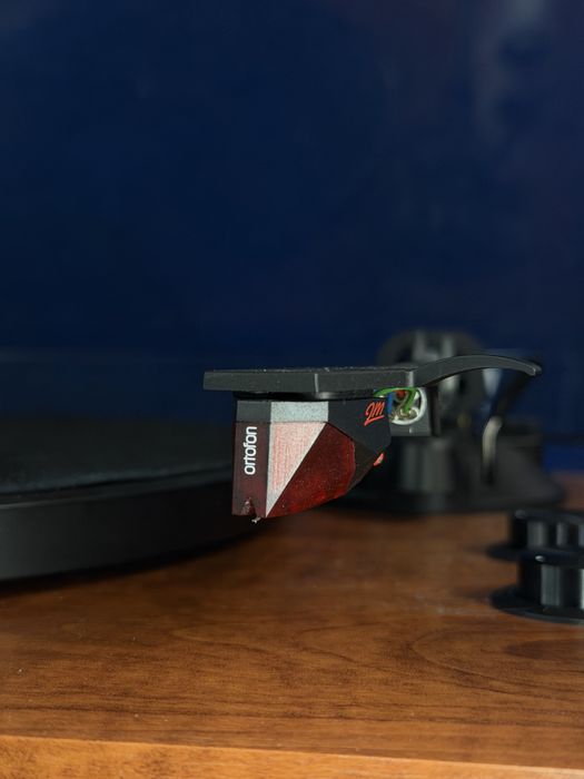 Виниловый проигрыватель TEAC 280 BT ORTOFON M2 Red