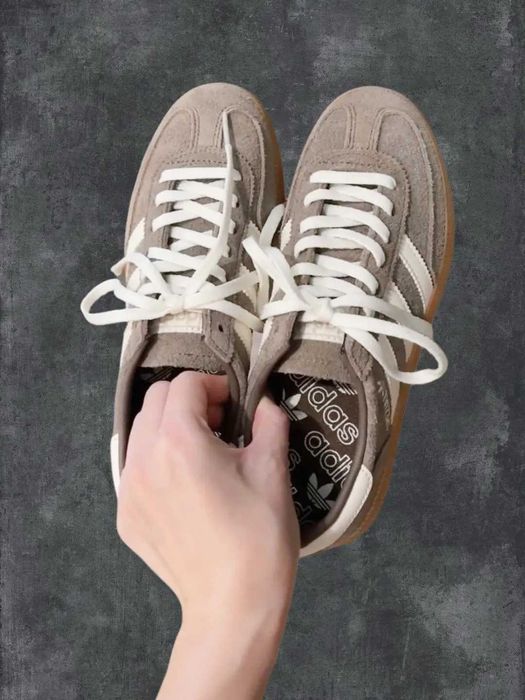 Buty sportowe adidas_Handball_Spezial R.42