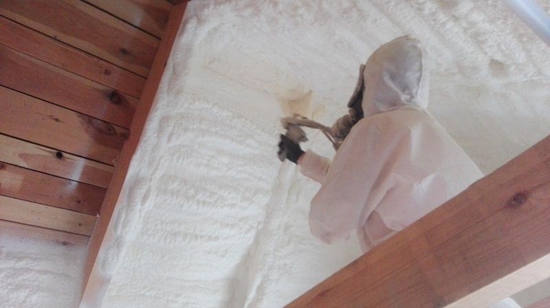 Ocieplenie poddasza pianą PUR, Ropczyce, Dębica,