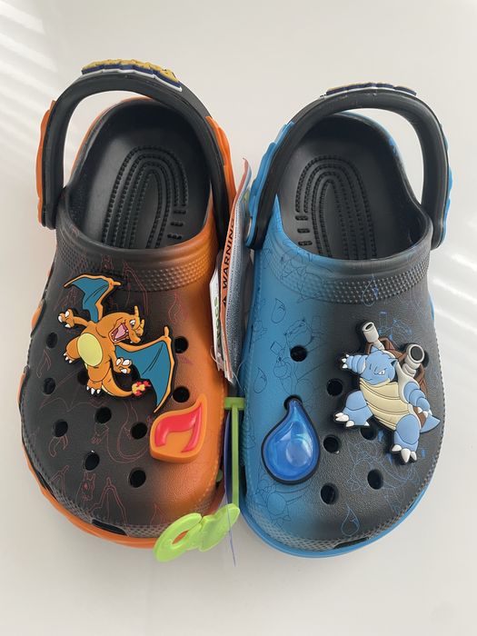Нові сабо Crocs Versus Pokemon, розмір 38/39, з джибітсами без запаху, оригінал.