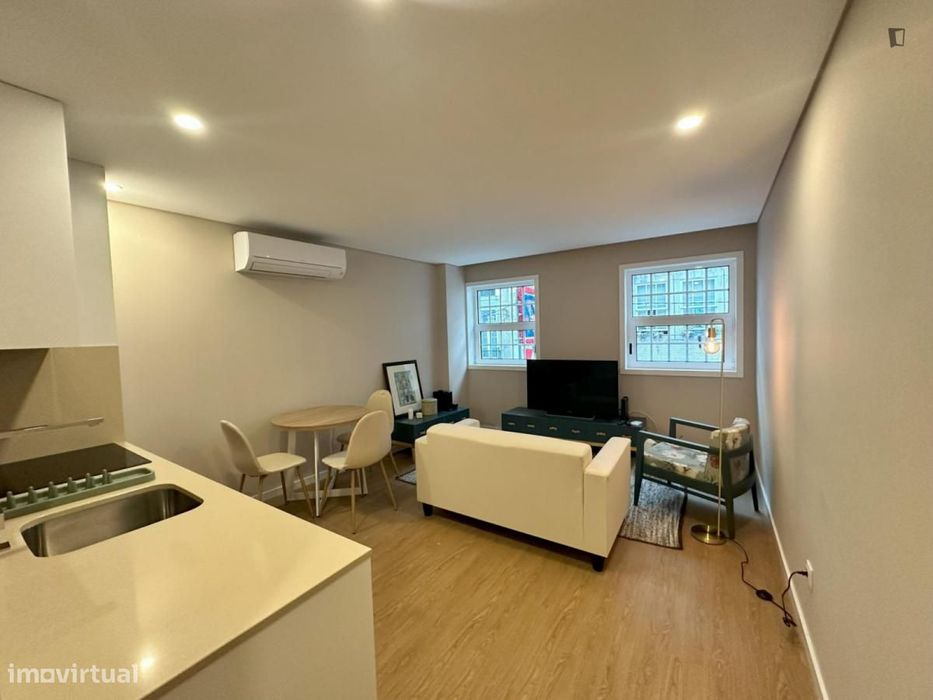 Apartamento com 1 quartos - localizado em Sé de Braga e São Lázaro...