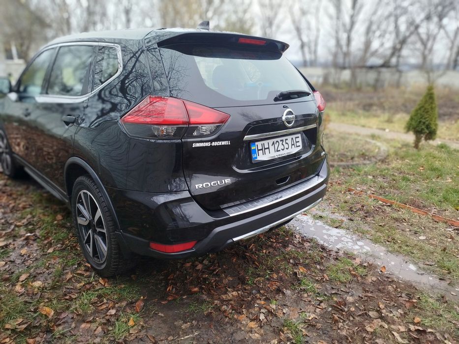 Продам авто Nissan Rogue