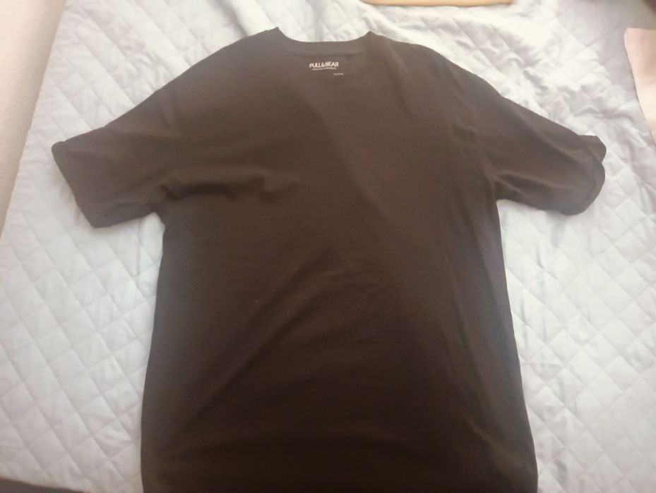 T-shirt preta básica