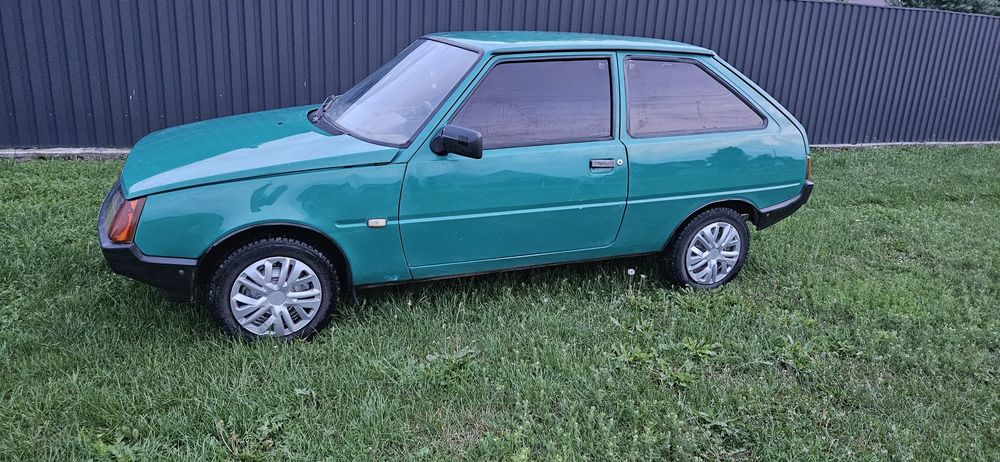 Продам таврію 1102