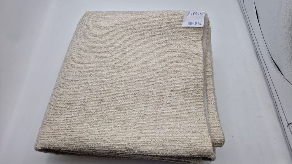 Tkanina obiciowa kupon 1,55 m.x 143 cm.