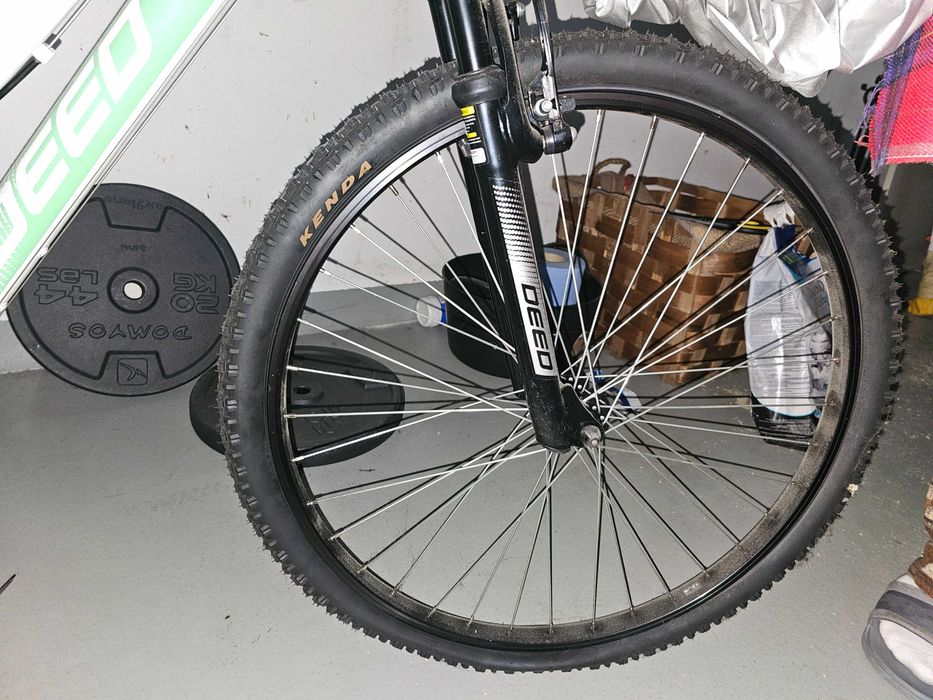 Bicicleta Deed, em bom estado, 20€