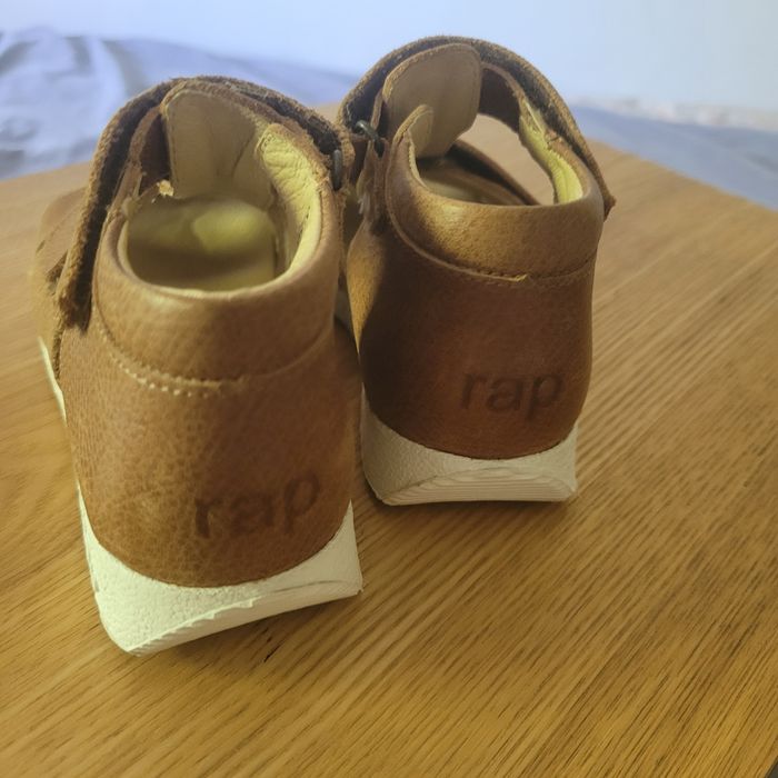 Rap hand made skórzane jak nowe sandały dla chłopca 25