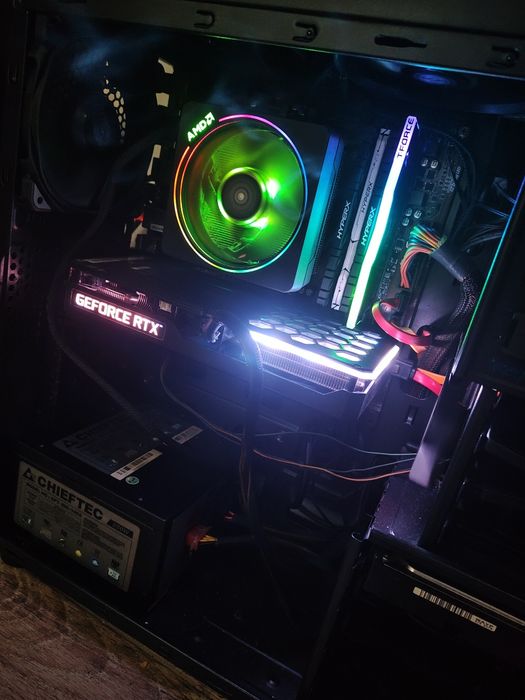 Procesor AMD Ryzen 7 3700x  AM4 x3d ddr4