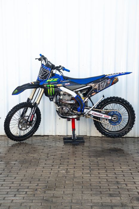 YAMAHA YZF 450 FMF INJEÇÃO ATÉ 54€/MÊS