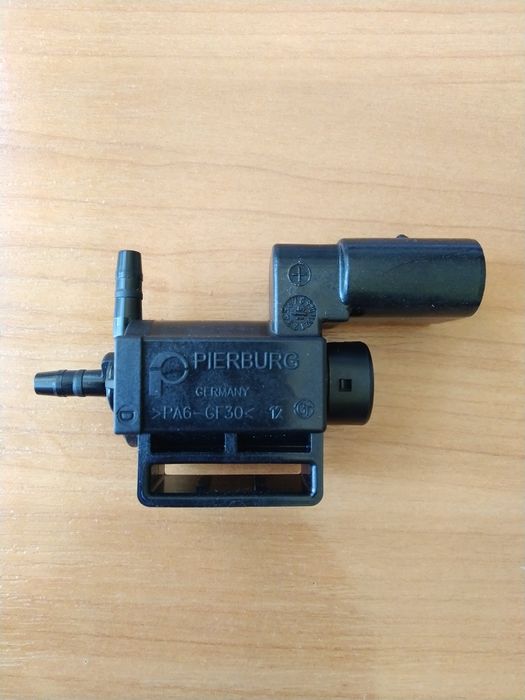 Клапан вакууму SKODA,VW Pierburg 037 906 283 C