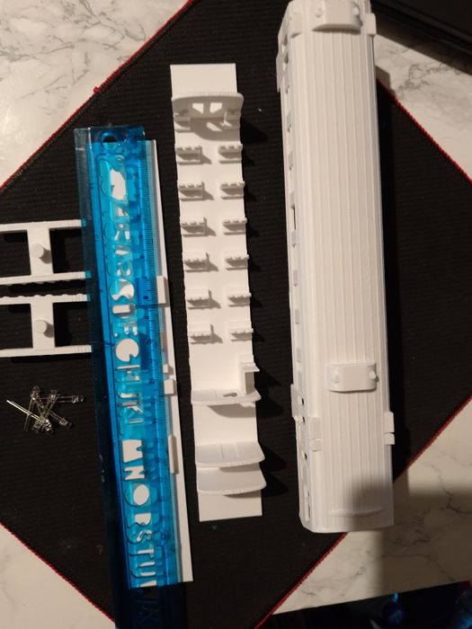 Набор для сборки головного вагона ЭД9М / ЭД4М