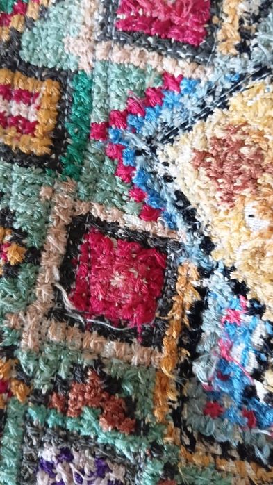 Интересная  вещь ищет  ценителя винтажного текстиля