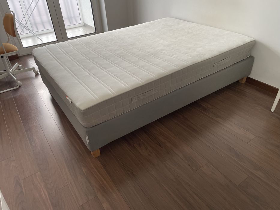 Cama IKEA ESPEVÄR + Colchão 140x200 + Mesas HEMNES (Várias unidades)