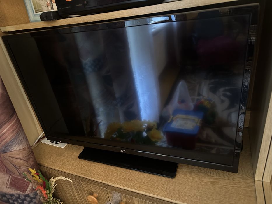 Telewizor JVC 32”